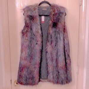 Women beautiful faux fur vest jacket